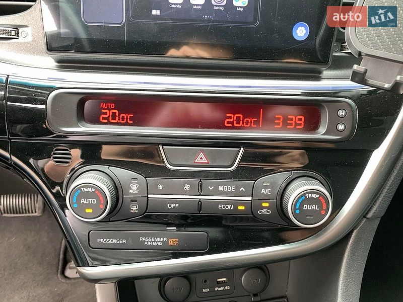 Седан Kia Optima 2015 в Виннице