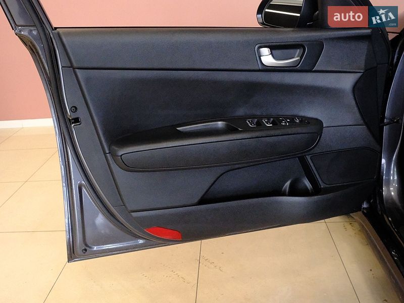 Седан Kia Optima 2017 в Одессе