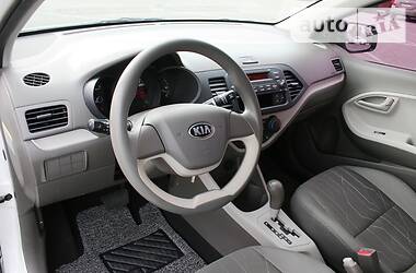 Хэтчбек Kia Picanto 2014 в Киеве