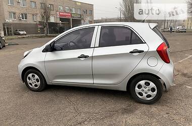 Хэтчбек Kia Picanto 2014 в Запорожье