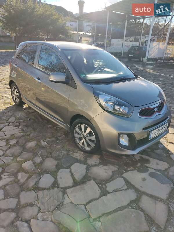 Хэтчбек Kia Picanto 2014 в Черновцах