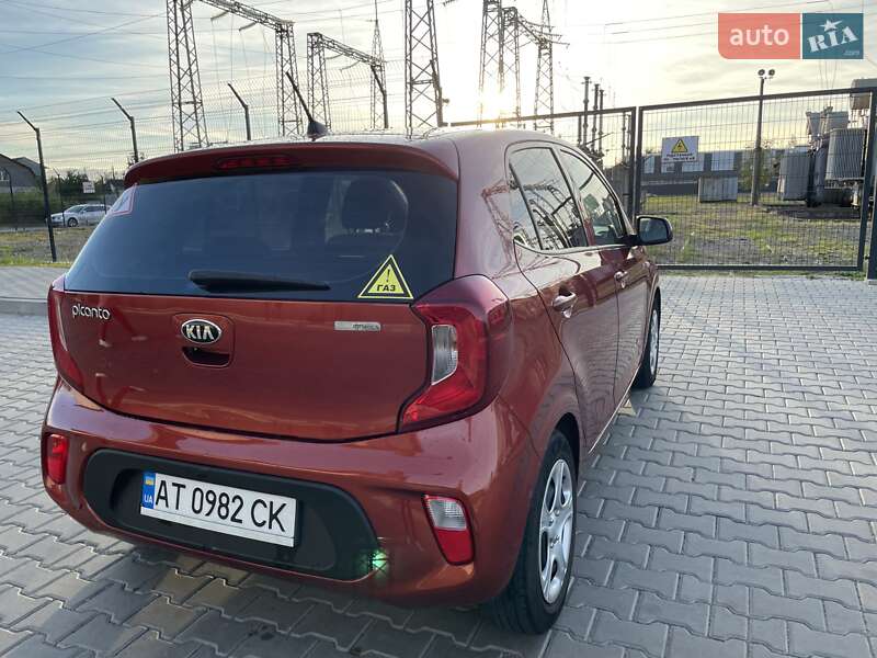 Хэтчбек Kia Picanto 2017 в Ивано-Франковске