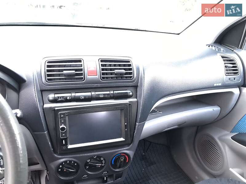 Хетчбек Kia Picanto 2006 в Кам'янець-Подільському
