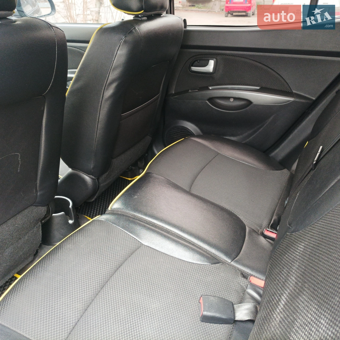 2011 Kia Picanto - мініатюра 12