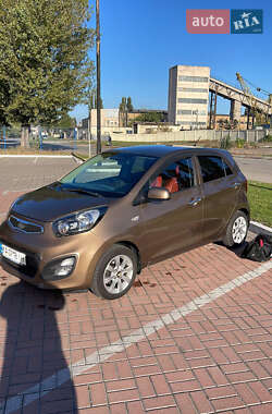 Хэтчбек Kia Picanto 2012 в Киеве