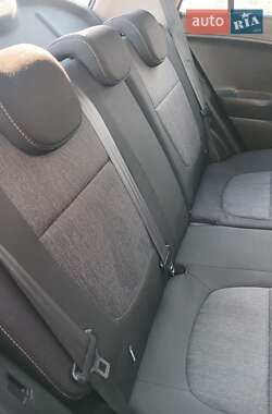 Хэтчбек Kia Picanto 2011 в 