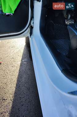 Хэтчбек Kia Picanto 2011 в 