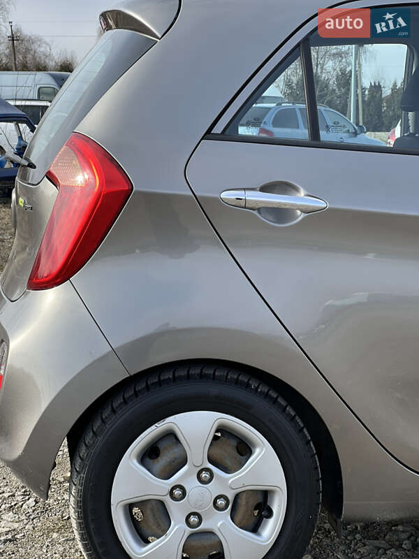 Хэтчбек Kia Picanto 2012 в Львове