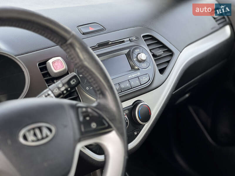 Хэтчбек Kia Picanto 2012 в Львове