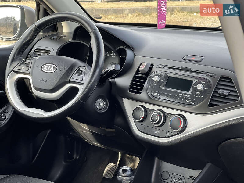 Хэтчбек Kia Picanto 2012 в Львове