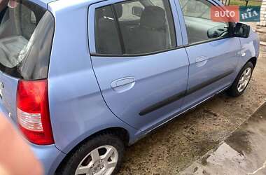Хэтчбек Kia Picanto 2005 в 