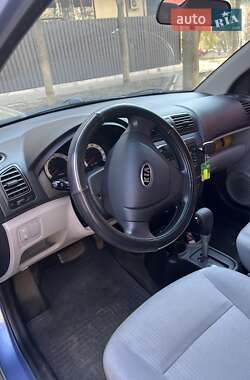 Хэтчбек Kia Picanto 2008 в 