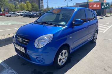Хэтчбек Kia Picanto 2008 в 