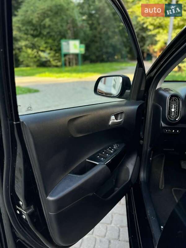 Хэтчбек Kia Picanto 2022 в Львове