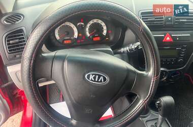 Хэтчбек Kia Picanto 2008 в 