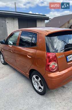 Хетчбек Kia Picanto 2008 в 