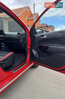 Хэтчбек Kia Picanto 2021 в 