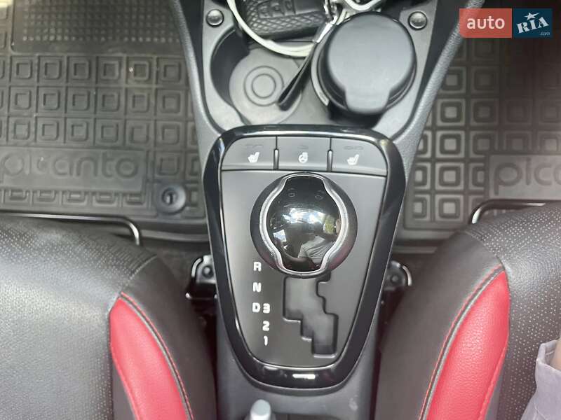 Хэтчбек Kia Picanto 2020 в Киеве фото 27 Хэтчбек Kia Picanto 2020 в Киеве