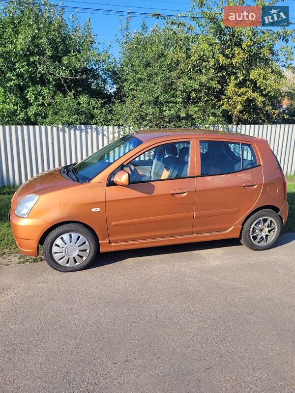 Хэтчбек Kia Picanto 2007 в 