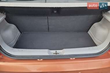 Хэтчбек Kia Picanto 2007 в 
