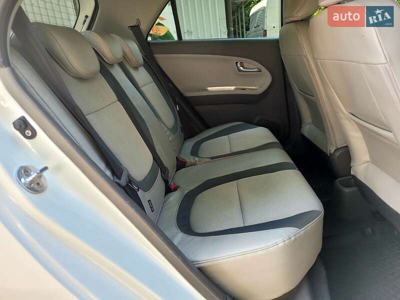 Хэтчбек Kia Picanto 2011 в Хмельницком