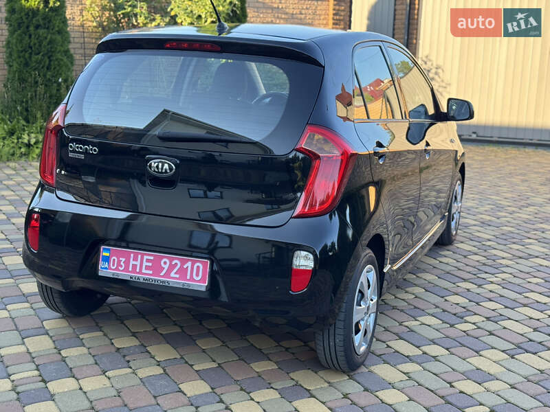 Хэтчбек Kia Picanto 2013 в Житомире