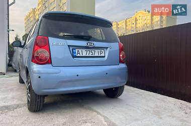 Хэтчбек Kia Picanto 2010 в 