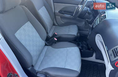 Хэтчбек Kia Picanto 2006 в 