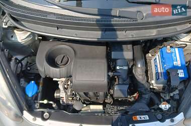 Хэтчбек Kia Picanto 2015 в 