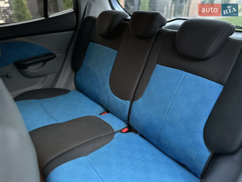 Хэтчбек Kia Picanto 2009 в Тернополе