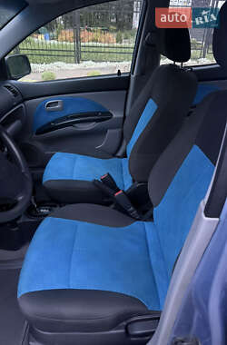 Хэтчбек Kia Picanto 2007 в 