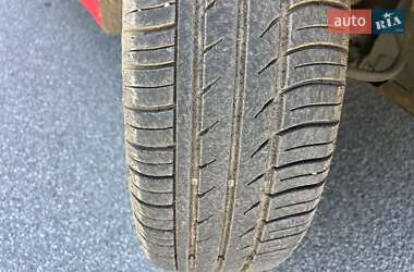 Хэтчбек Kia Picanto 2005 в 