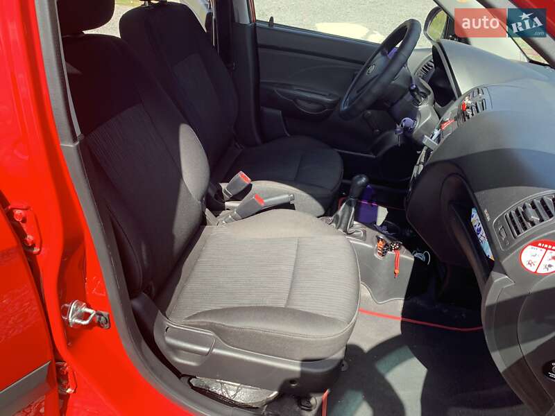 Хетчбек Kia Picanto 2009 в Хмельницькому