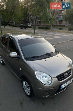 Хэтчбек Kia Picanto 2010 в 