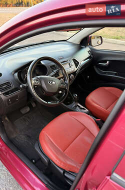 Хэтчбек Kia Picanto 2014 в 