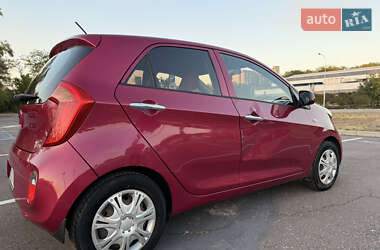Хэтчбек Kia Picanto 2014 в 