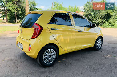 Хэтчбек Kia Picanto 2011 в 