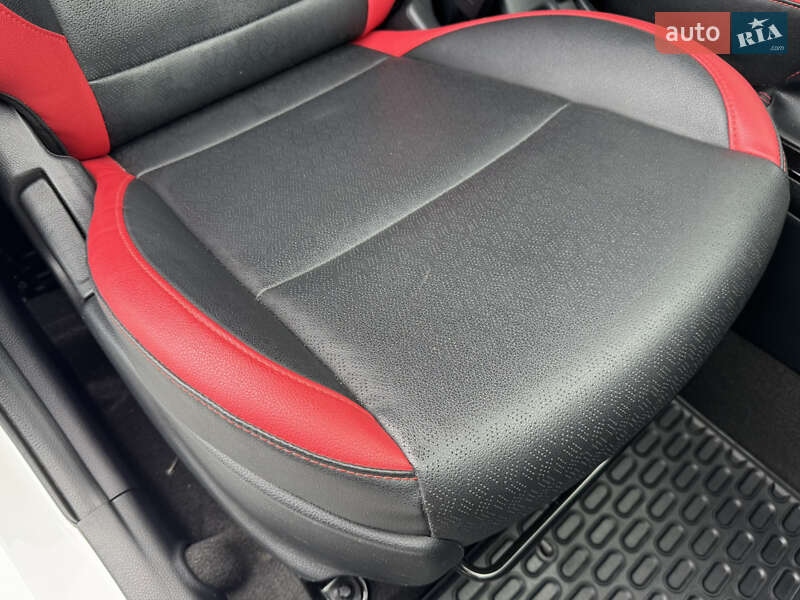 Хэтчбек Kia Picanto 2021 в Ужгороде