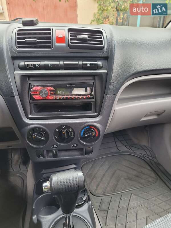 Хэтчбек Kia Picanto 2006 в Одессе