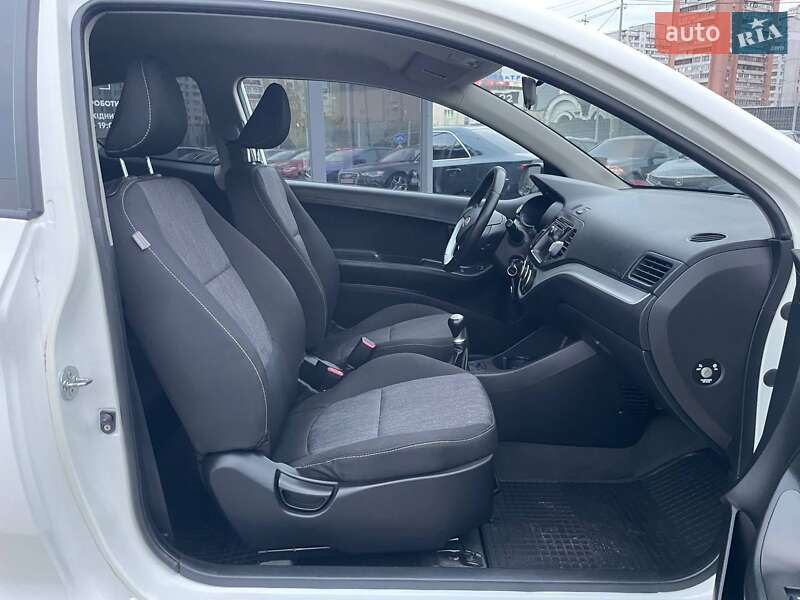 Хэтчбек Kia Picanto 2011 в Киеве фото 9 Хэтчбек Kia Picanto 2011 в Киеве