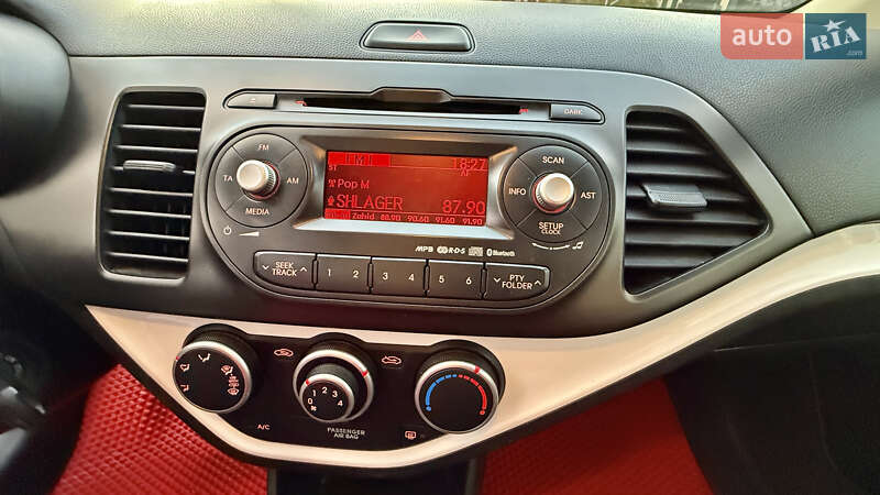 Хэтчбек Kia Picanto 2011 в Мукачево