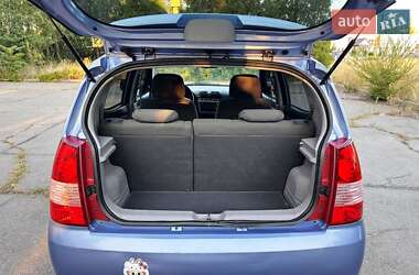 Хетчбек Kia Picanto 2006 в  фото 14 Хетчбек Kia Picanto 2006 в