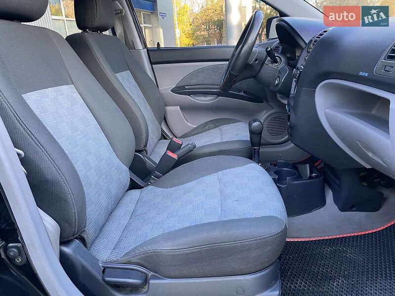 Хетчбек Kia Picanto 2007 в Миколаєві