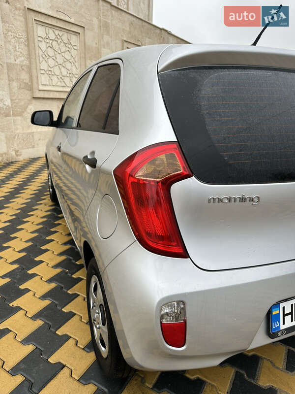 Хетчбек Kia Picanto 2014 в Одесі