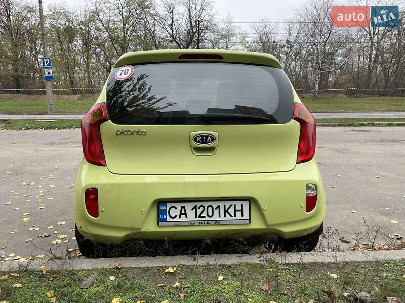 Хетчбек Kia Picanto 2011 в Черкасах