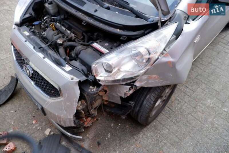 Хетчбек Kia Picanto 2012 в Львові фото 8 Хетчбек Kia Picanto 2012 в Львові