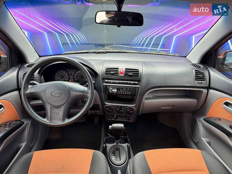 Хэтчбек Kia Picanto 2007 в Запорожье