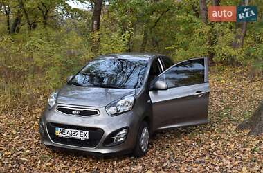Хэтчбек Kia Picanto 2011 в Каменском