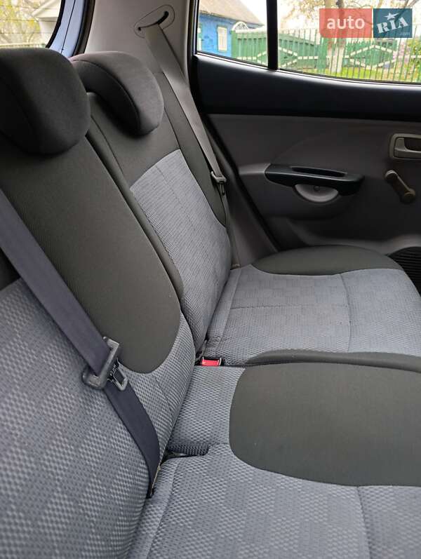 Хэтчбек Kia Picanto 2007 в Умани