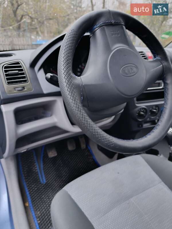 Хэтчбек Kia Picanto 2007 в Умани